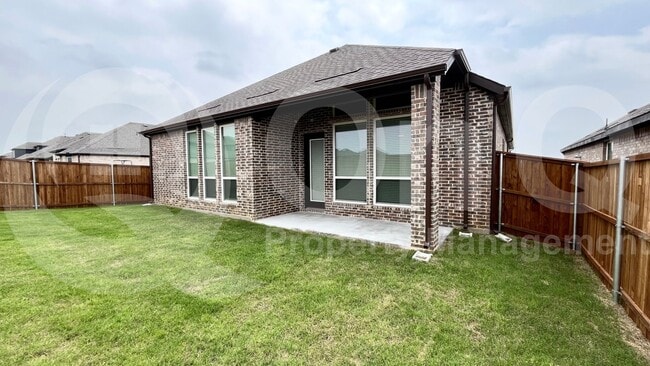 Building Photo - 6301 Tahoe Winds Dr