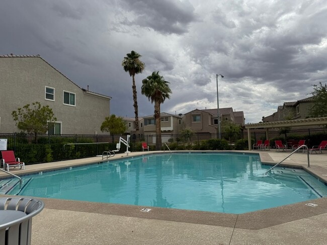 Building Photo - Beautiful Southwest Las Vegas Home in Gate...
