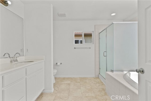 Building Photo - 9427 Lemona Ave