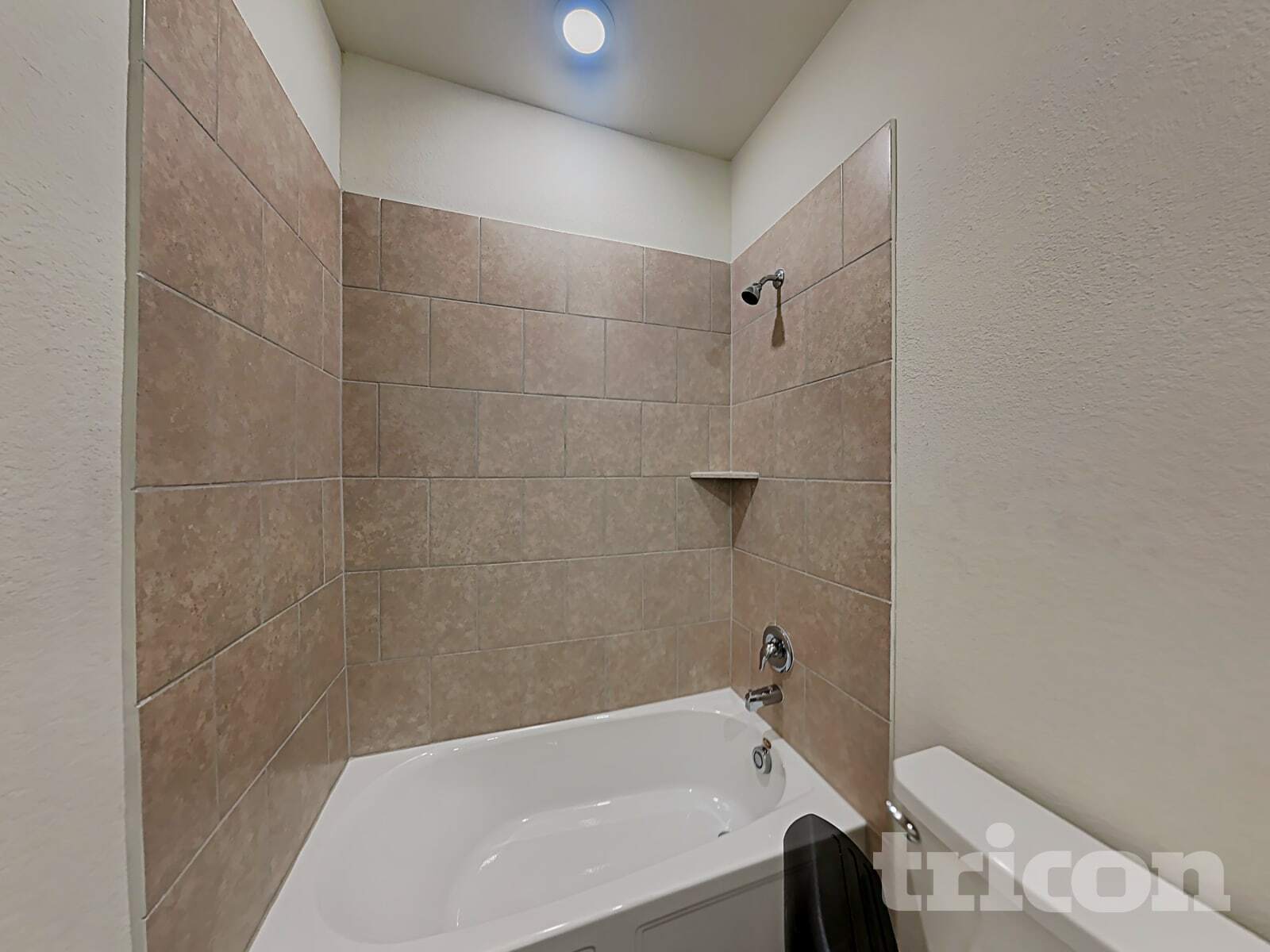 Building Photo - 2401 Lalun Lane