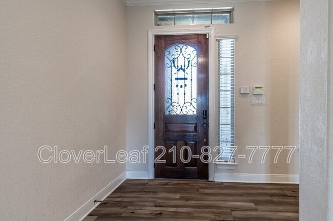 Building Photo - 908 Sussex Cove