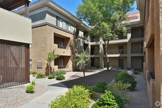 Primary Photo - Konrad