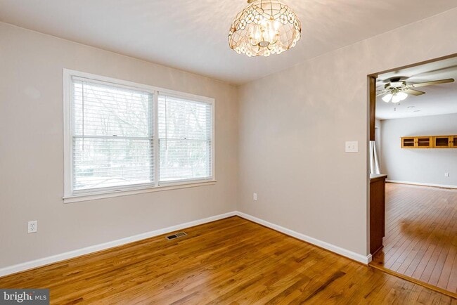 Building Photo - 517 Stockbridge Ct