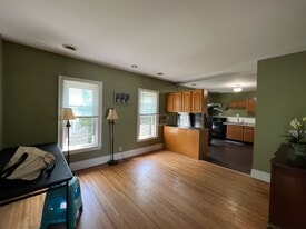 Building Photo - 78 Callodine Ave