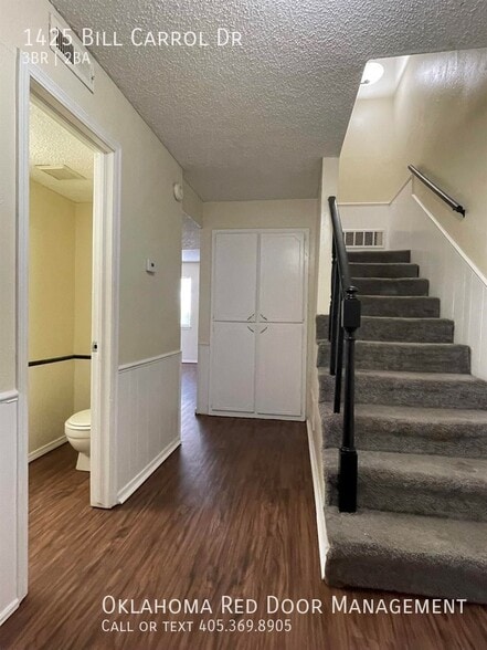 Building Photo - 1425 Bill Carrol Dr