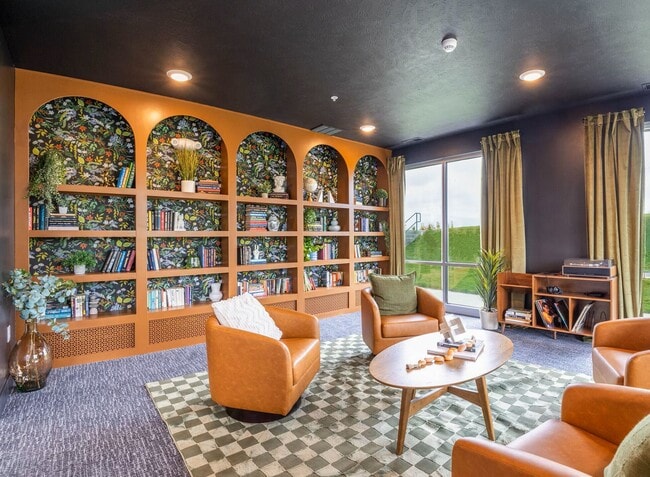 Building Photo - Building B - Indigo