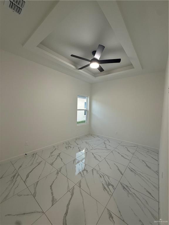 Building Photo - 1215 Rosewood Ln