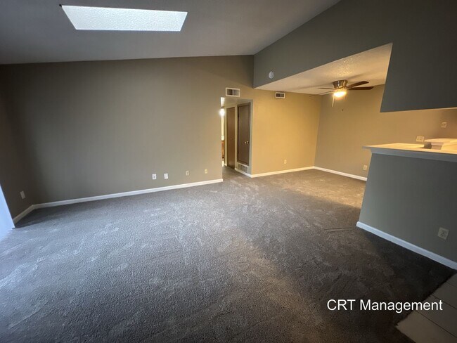 Building Photo - Beautifully Renovated 3-bedroom 2 Bathroom in Robinwood!