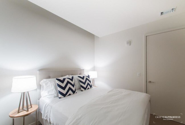 Building Photo - 210 Lavaca St