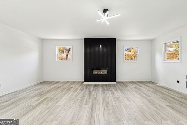 Building Photo - 597 Paper Mill Rd