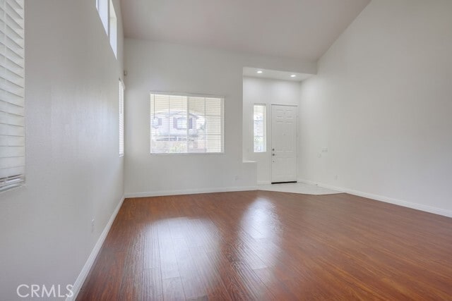 Building Photo - 321 N Riley Ct