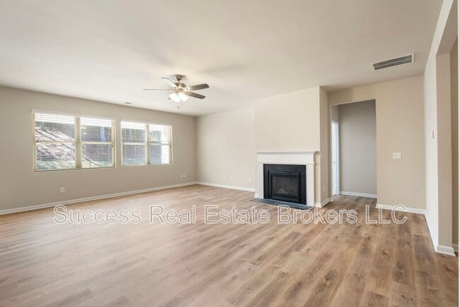 Building Photo - 87 Possum Creek Ln