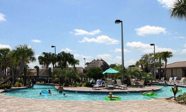 Building Photo - 1560 Flange Dr