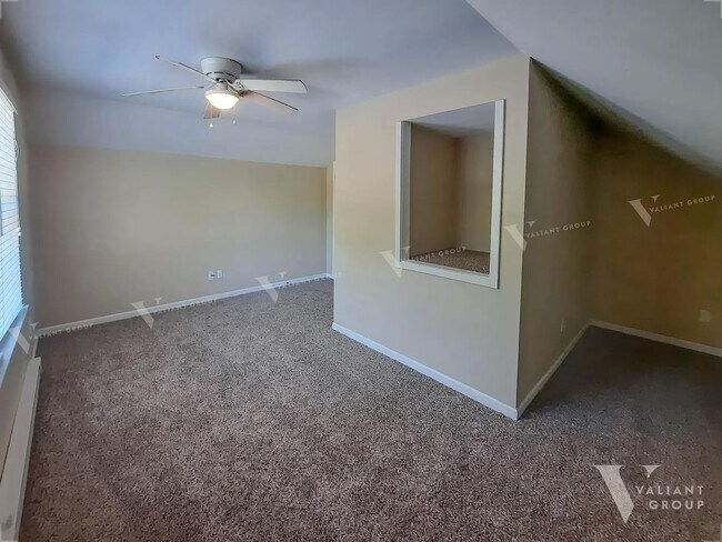 Building Photo - Spacious  5-Bedroom, 3-Bath Home in Midtown Springfield