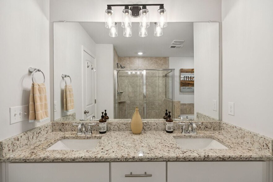 Building Photo - 4252 Grapevine Loop