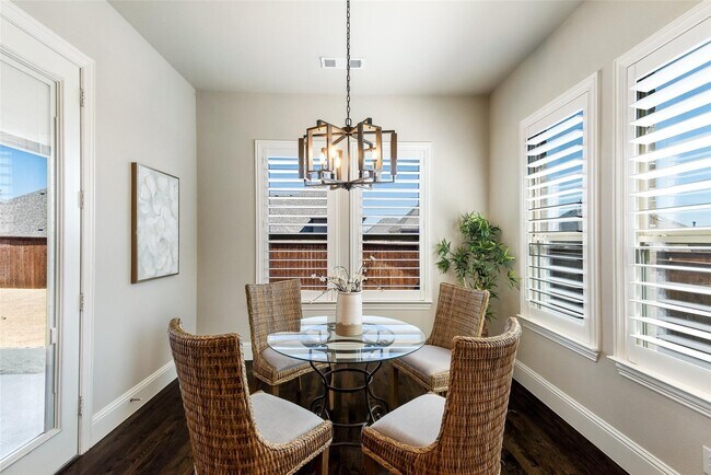 Building Photo - 13758 Vera Cruz Rd