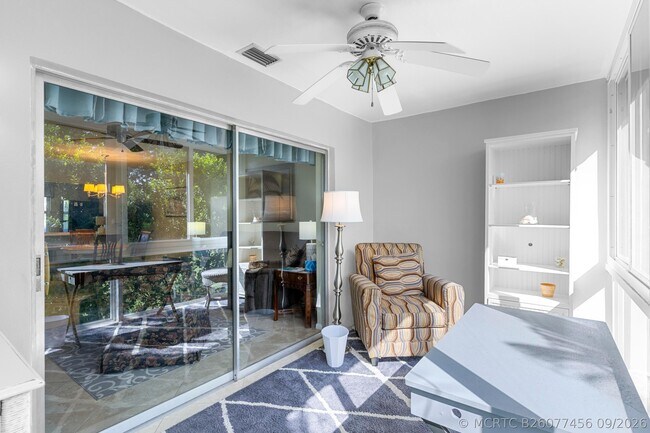 Building Photo - 7797 Golf Cir Dr