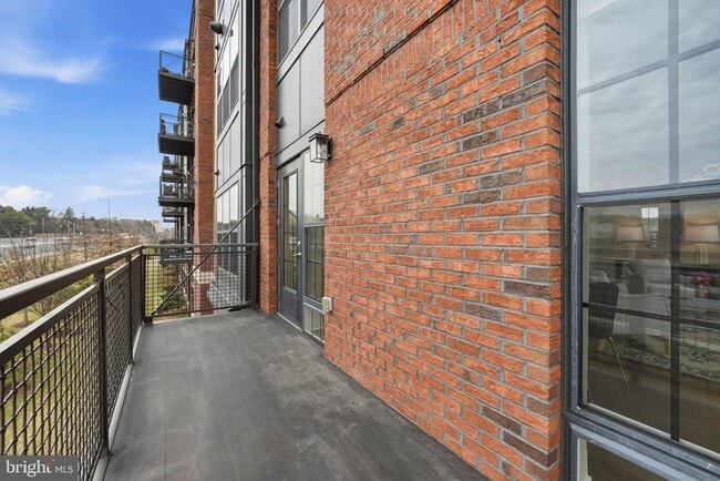 Building Photo - 502 Diamondback Dr