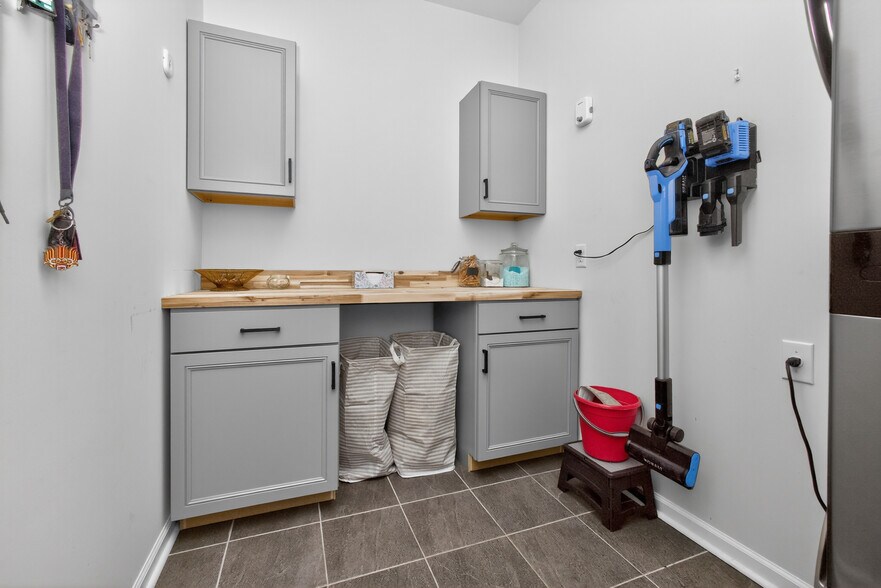 Building Photo - 29 Keowee Ln