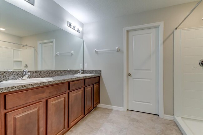 Building Photo - 9648 Sage Creek Dr
