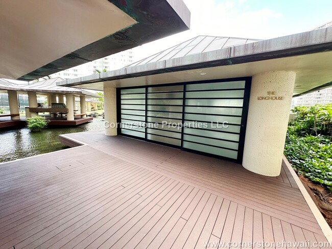 Building Photo - 1212 Nuuanu Ave