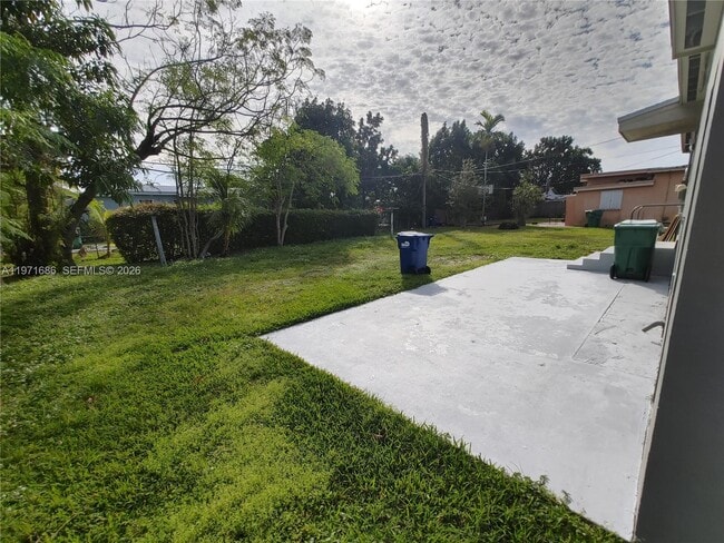 Building Photo - 14901 NW 9th Ct