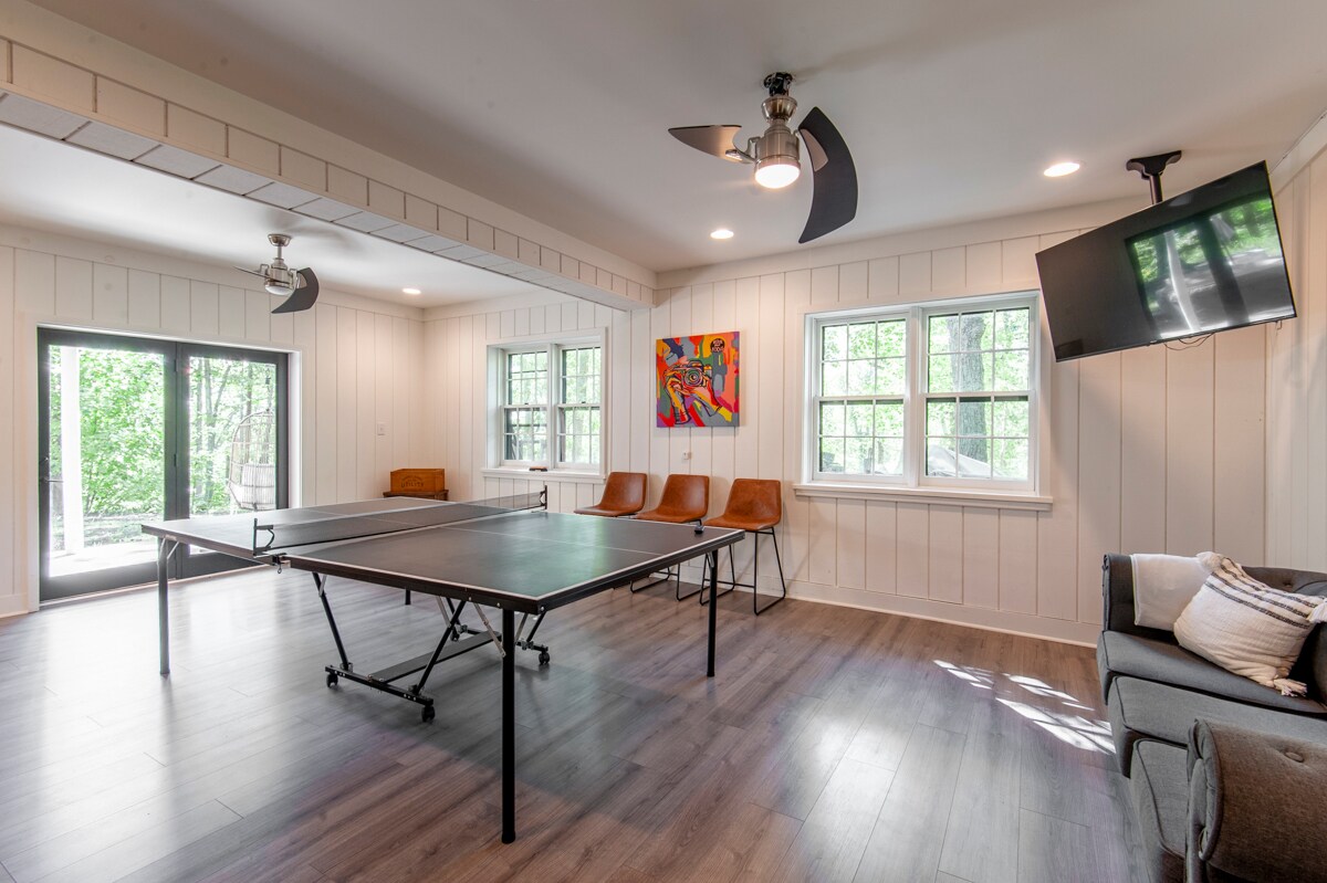 Building Photo - 1644 Dudley Mountain Rd