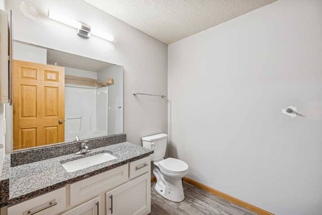 Floorplan - Pinebrook Apartments