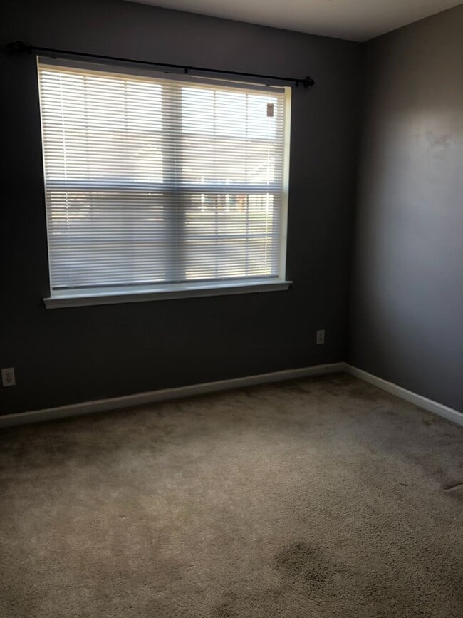 Building Photo - Boiling Springs - 3Bd/2Ba - 1305SF