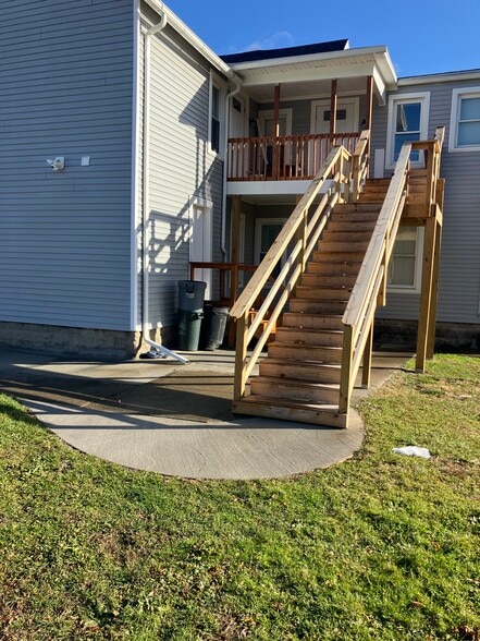 Building Photo - 101 Valor St