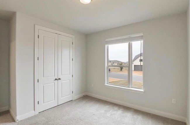 Building Photo - 218 Gulfton St