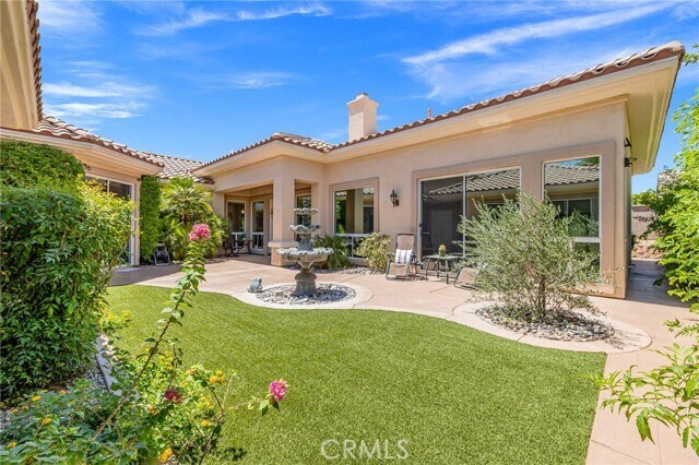 Building Photo - 78652 Alliance Way