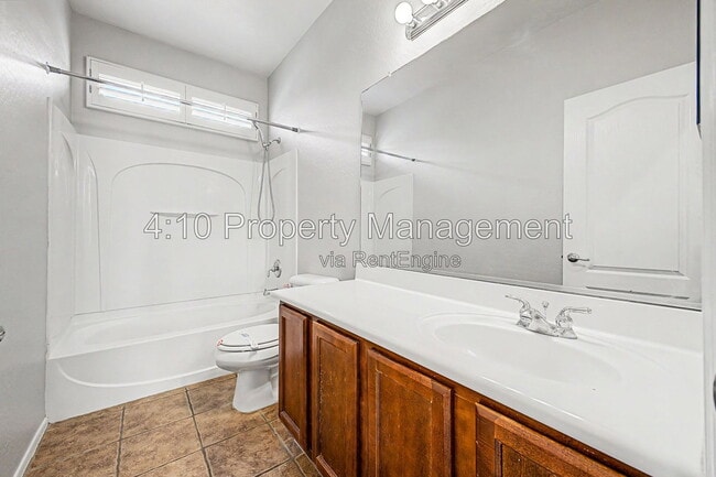 Building Photo - 852 S Colonial Dr