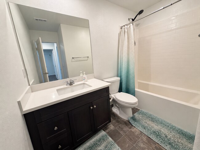 Building Photo - 36921 Basalt Ln