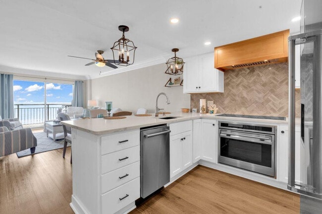 Building Photo - 2001 S Ocean Blvd