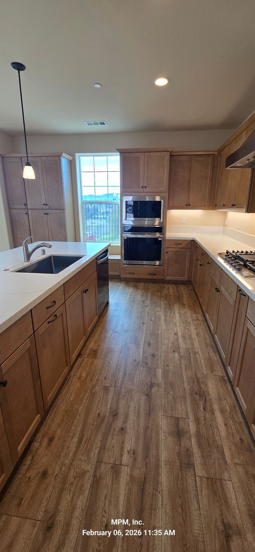 Building Photo - lovely 3 bedroom home the Vintage 55 and over community