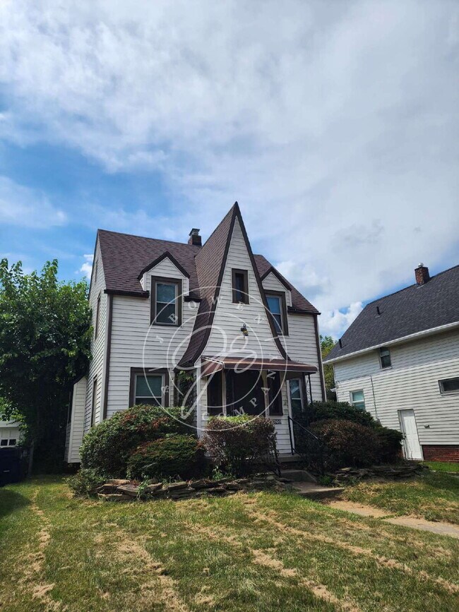 Primary Photo - 3 Bed / 2 Bath Home in West Toledo – Bonus...