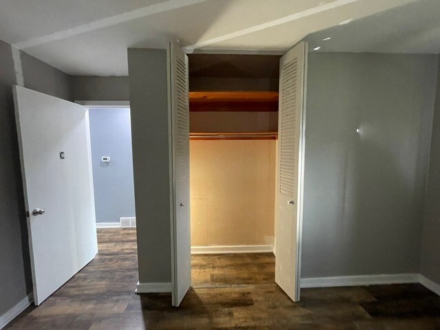 Building Photo - 627 Docs Ln