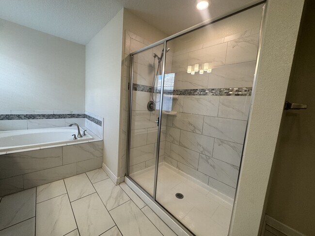 Building Photo - 1564 Tempo Ln