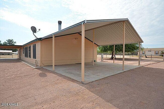 Building Photo - 18234 E County Down Dr