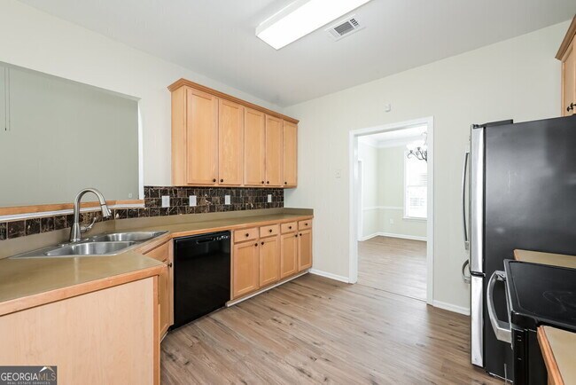 Building Photo - 2257 Mitford Ct