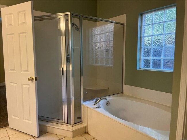 Building Photo - 8512 Berrington Ct