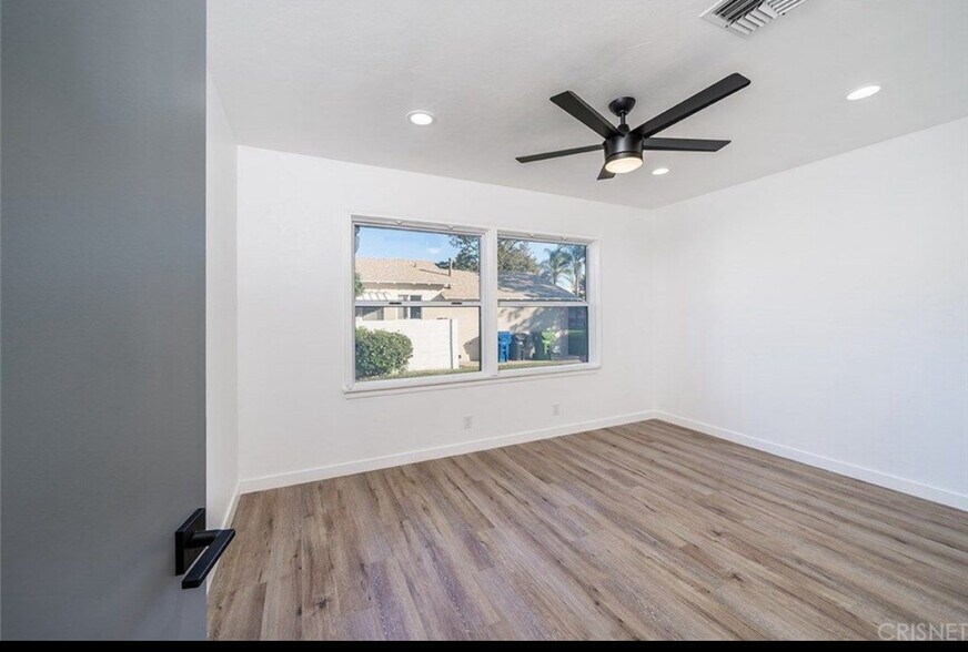 Building Photo - 5363 Garden Grove Ave