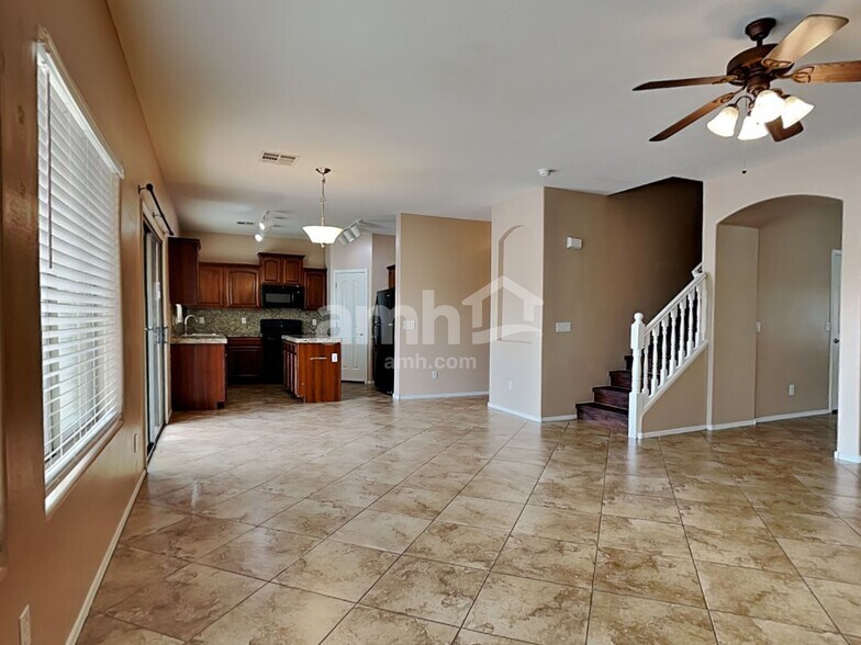 Building Photo - 3908 N 294th Ln