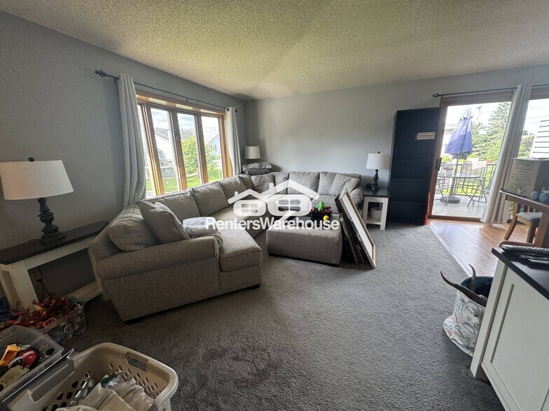 Building Photo - 14778 Endicott Way