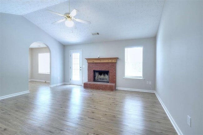 Building Photo - 4160 Janel Ln