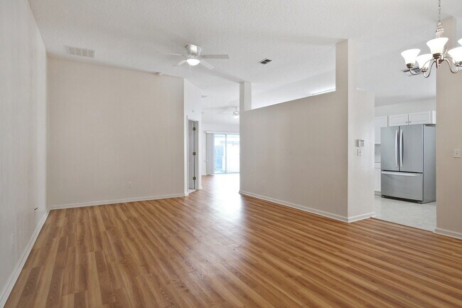 Building Photo - 1200 Woodchurch Ln