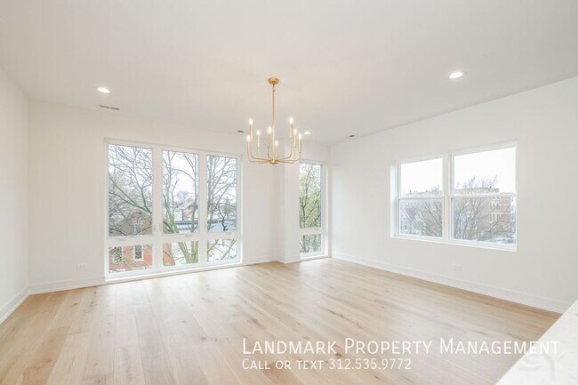 Building Photo - 1726 W Cullerton St