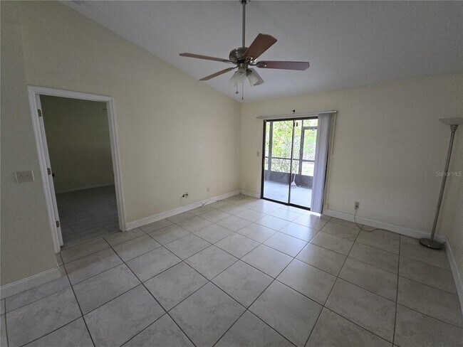 Building Photo - 5312 Rollinsford Ct