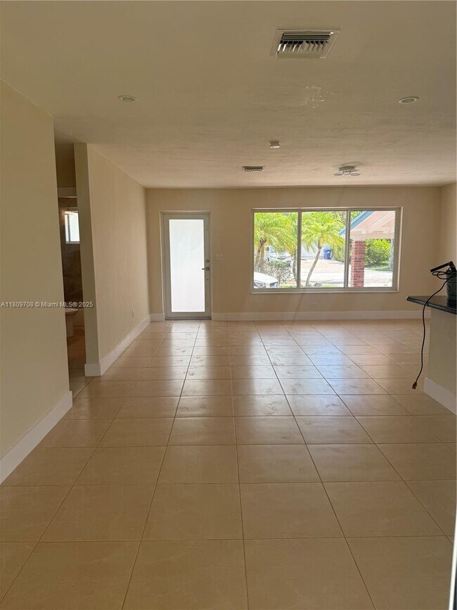 Building Photo - 10471 SW 47th St